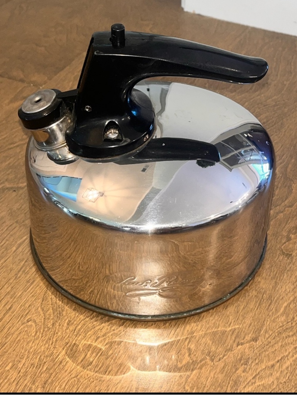 Vintage Revere Ware Stainless / Copper Clad Tea Kettle: CU 04i